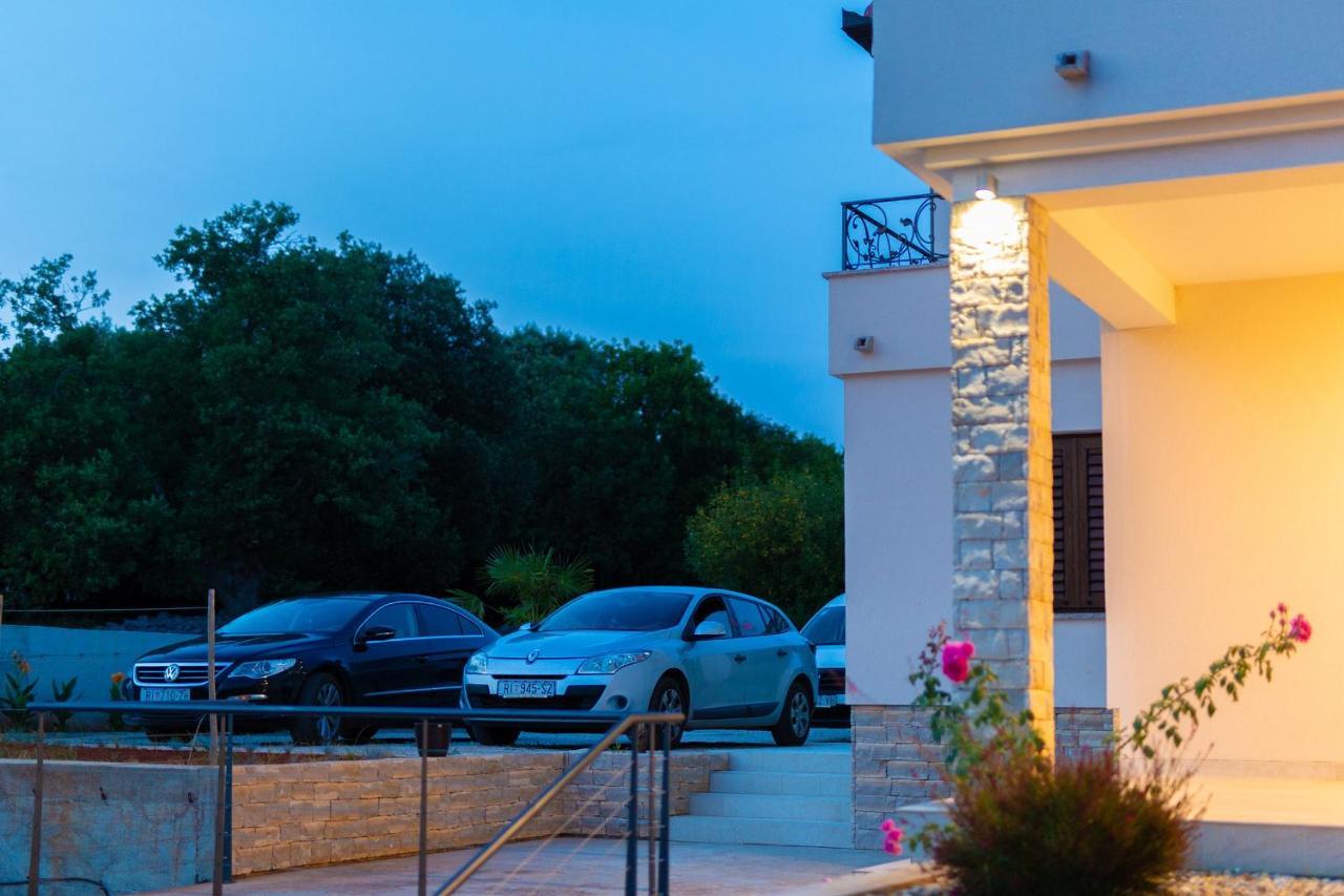 Luxury Apartments Villa Stina Pinezići Extérieur photo