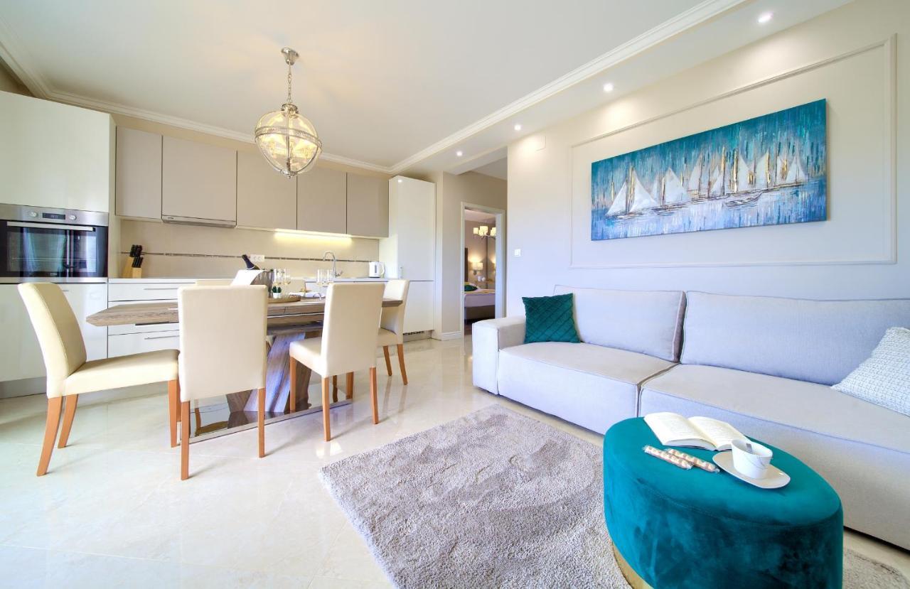 Luxury Apartments Villa Stina Pinezići Extérieur photo