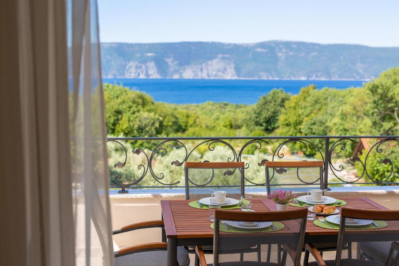 Luxury Apartments Villa Stina Pinezići Extérieur photo