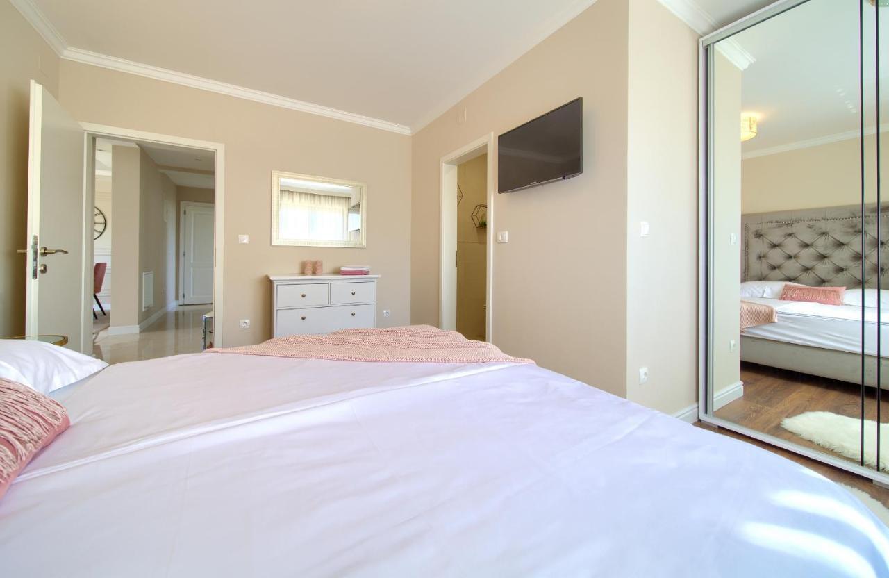 Luxury Apartments Villa Stina Pinezići Extérieur photo