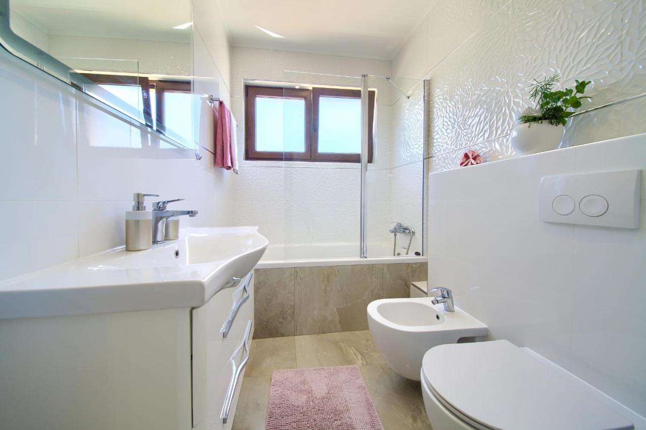 Luxury Apartments Villa Stina Pinezići Extérieur photo